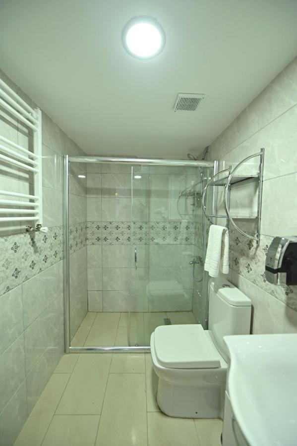 Safir Gold Hotel Istanbul Exterior photo